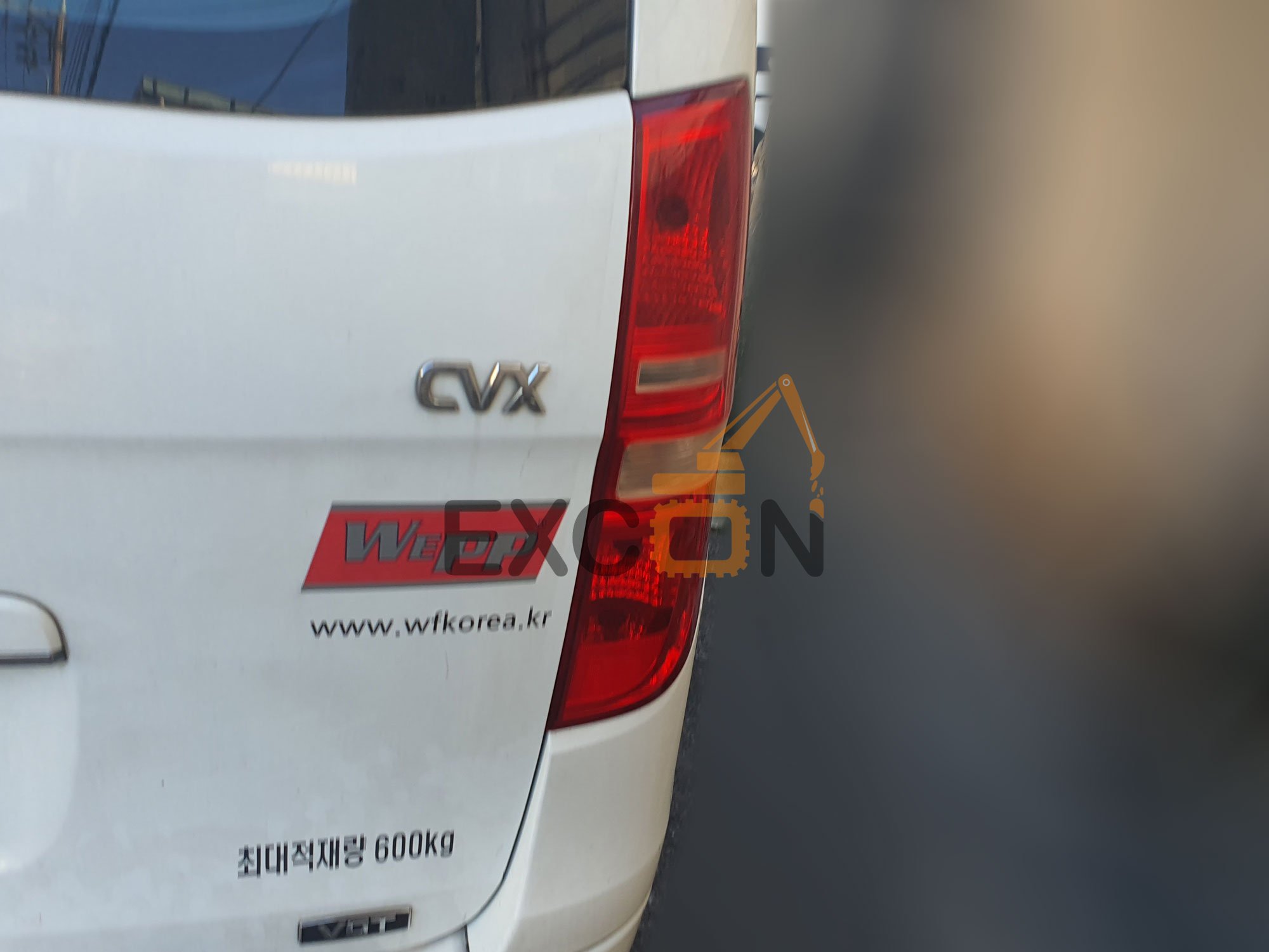 2010 HYUNDAI GRAND STAREX