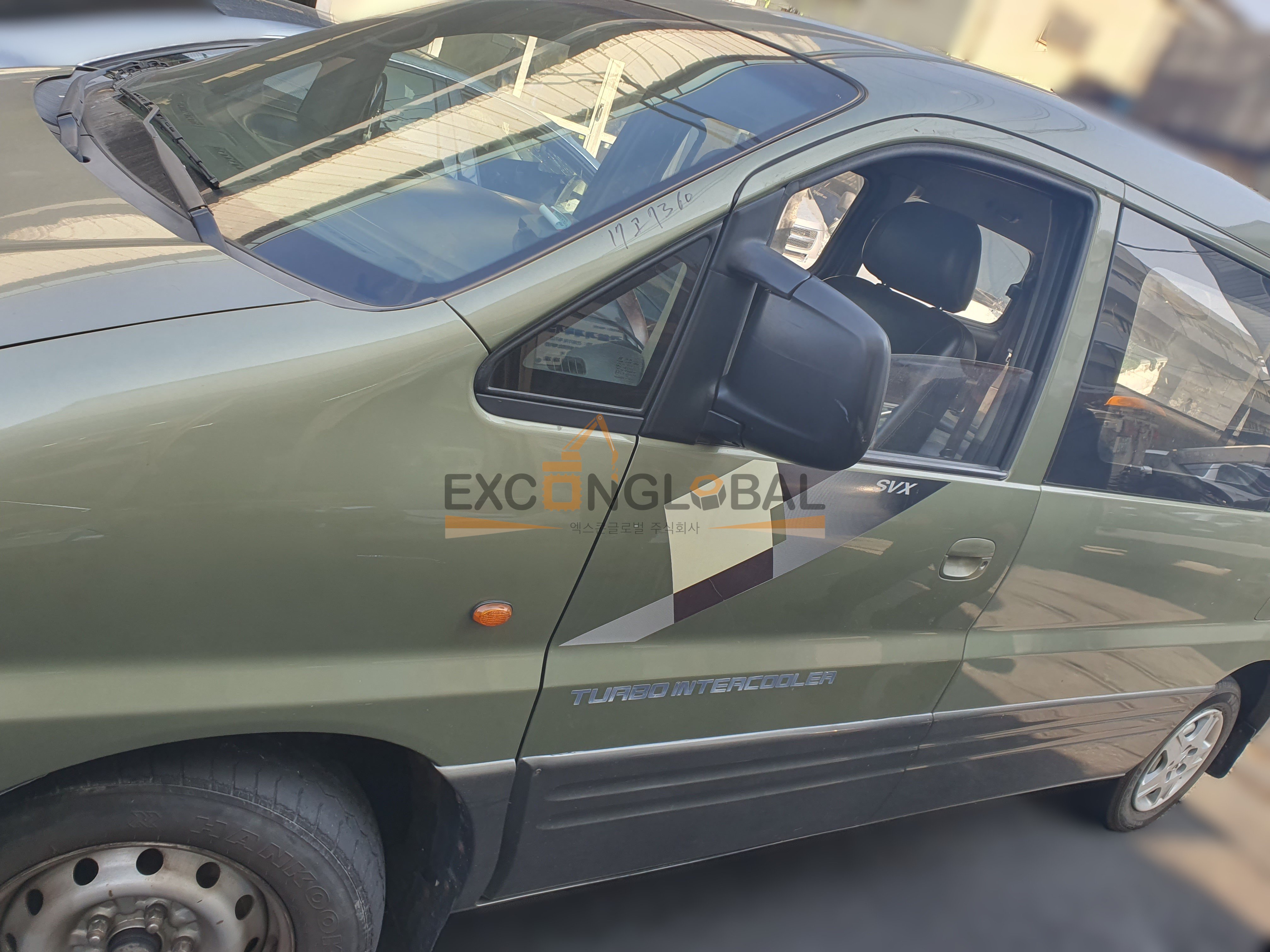 2003 HYUNDAI STAREX
