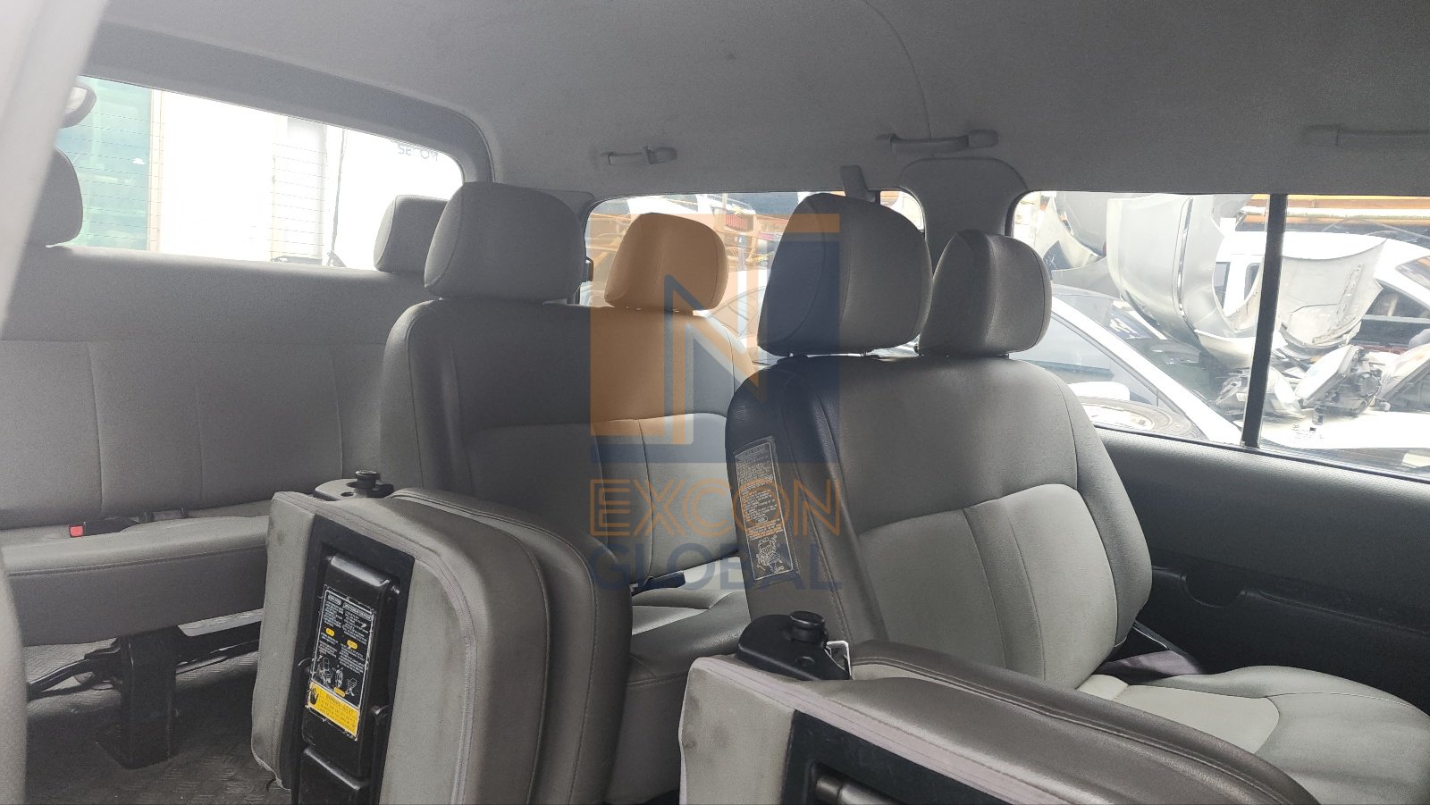 2005 HYUNDAI STAREX