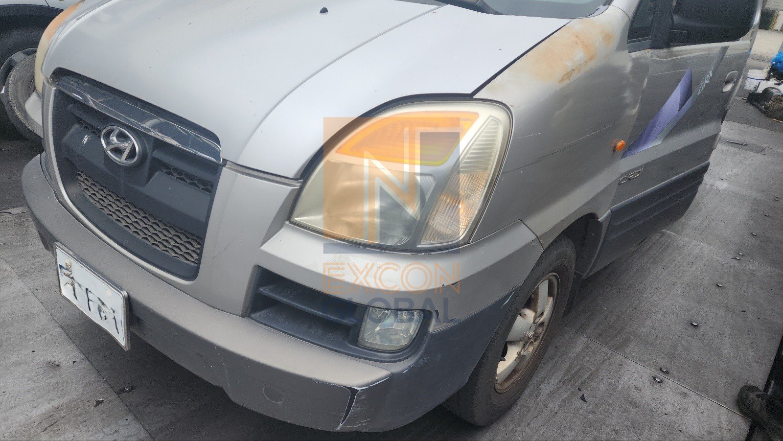 2005 HYUNDAI STAREX