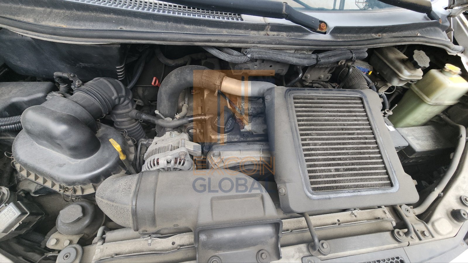2005 HYUNDAI STAREX