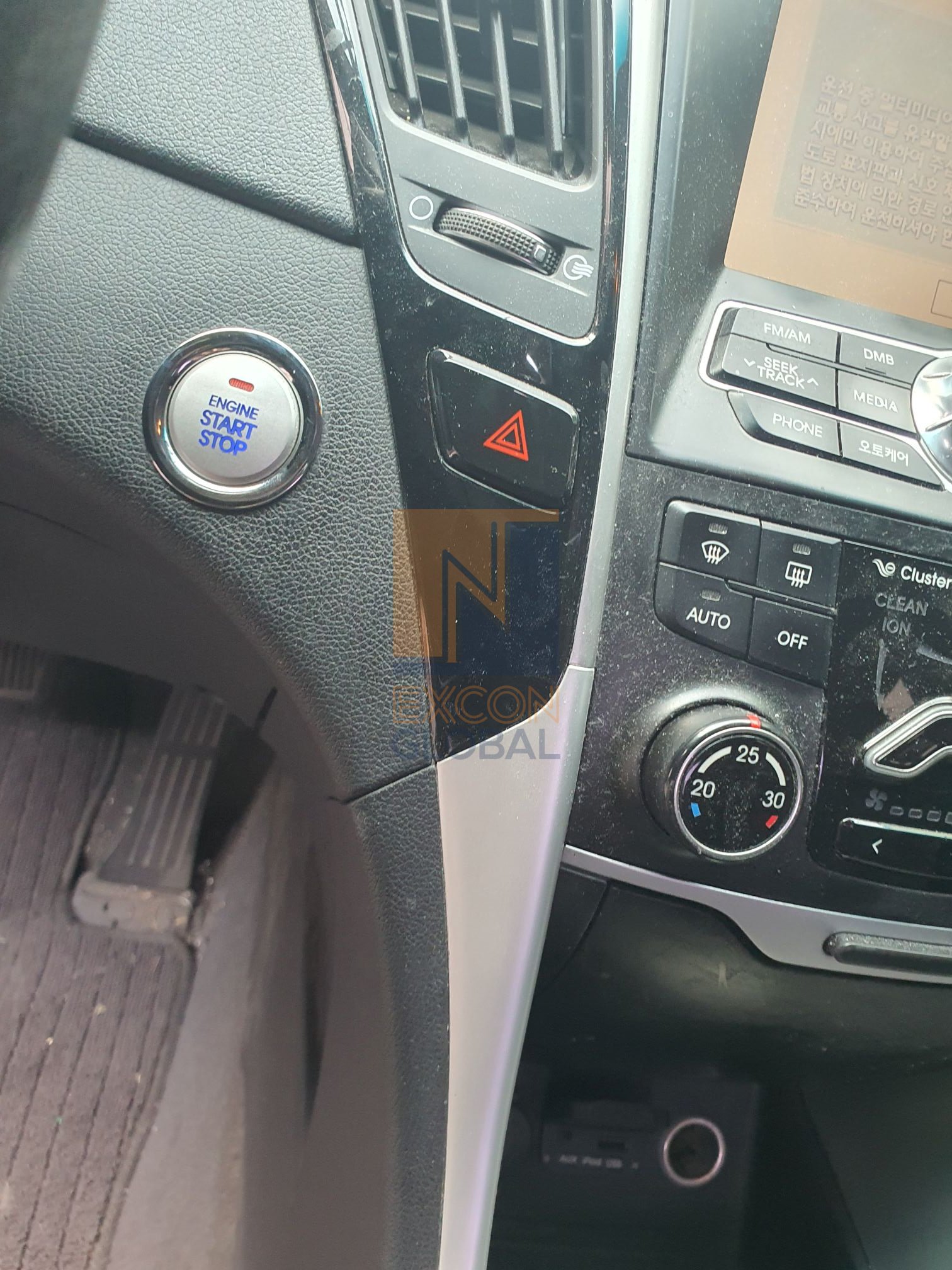 2010 HYUNDAI SONATA