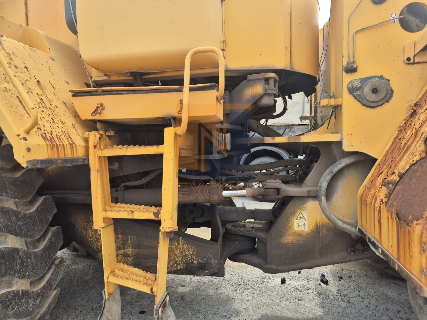 2005 VOLVO L220E