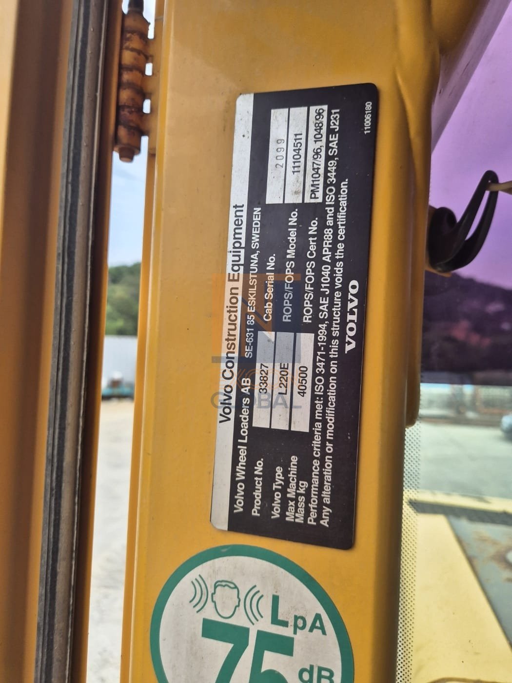 2005 VOLVO L220E