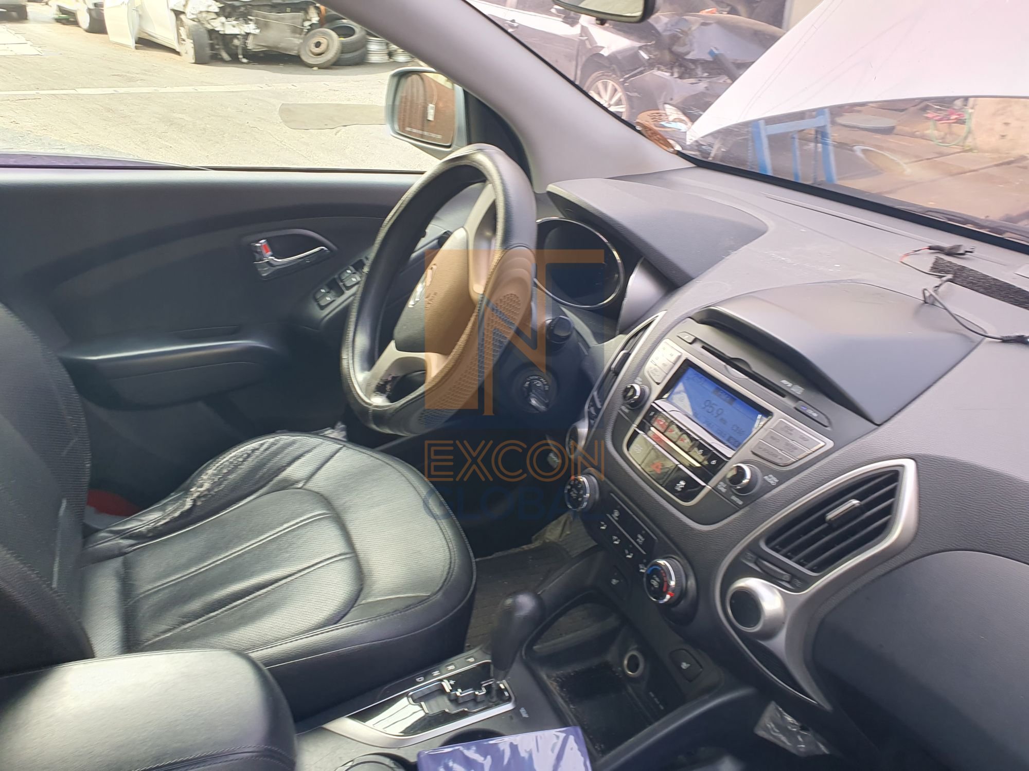 2012 HYUNDAI TUCSON
