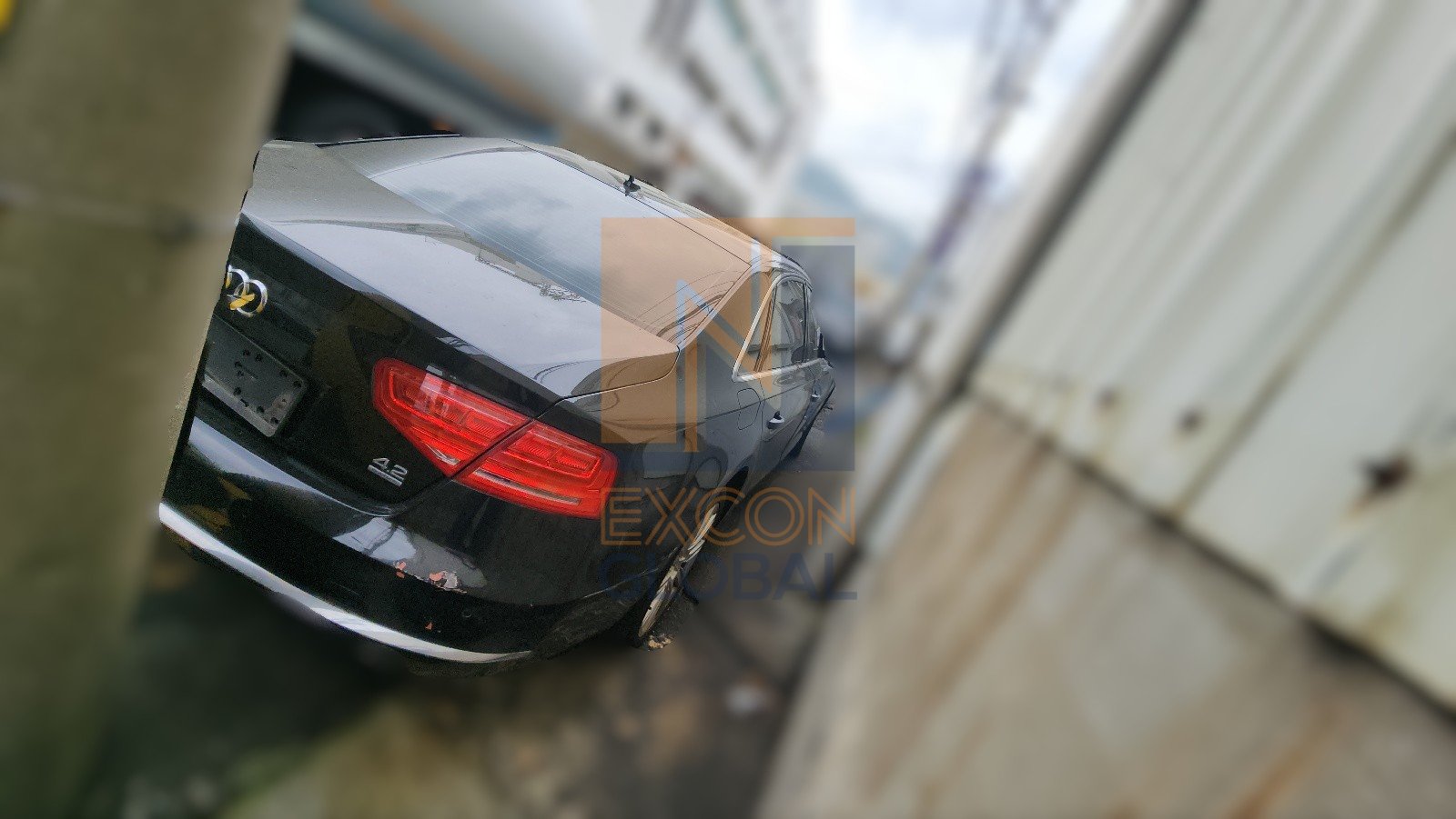 2012 AUDI A8