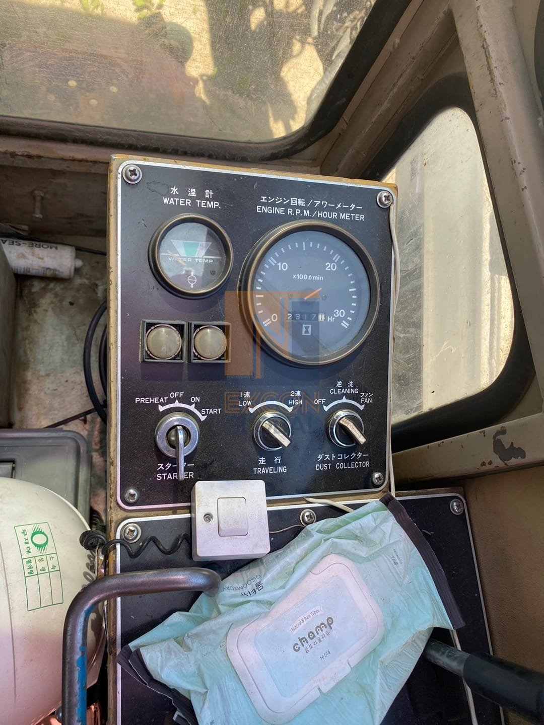 1997 TOYO TCD1218C