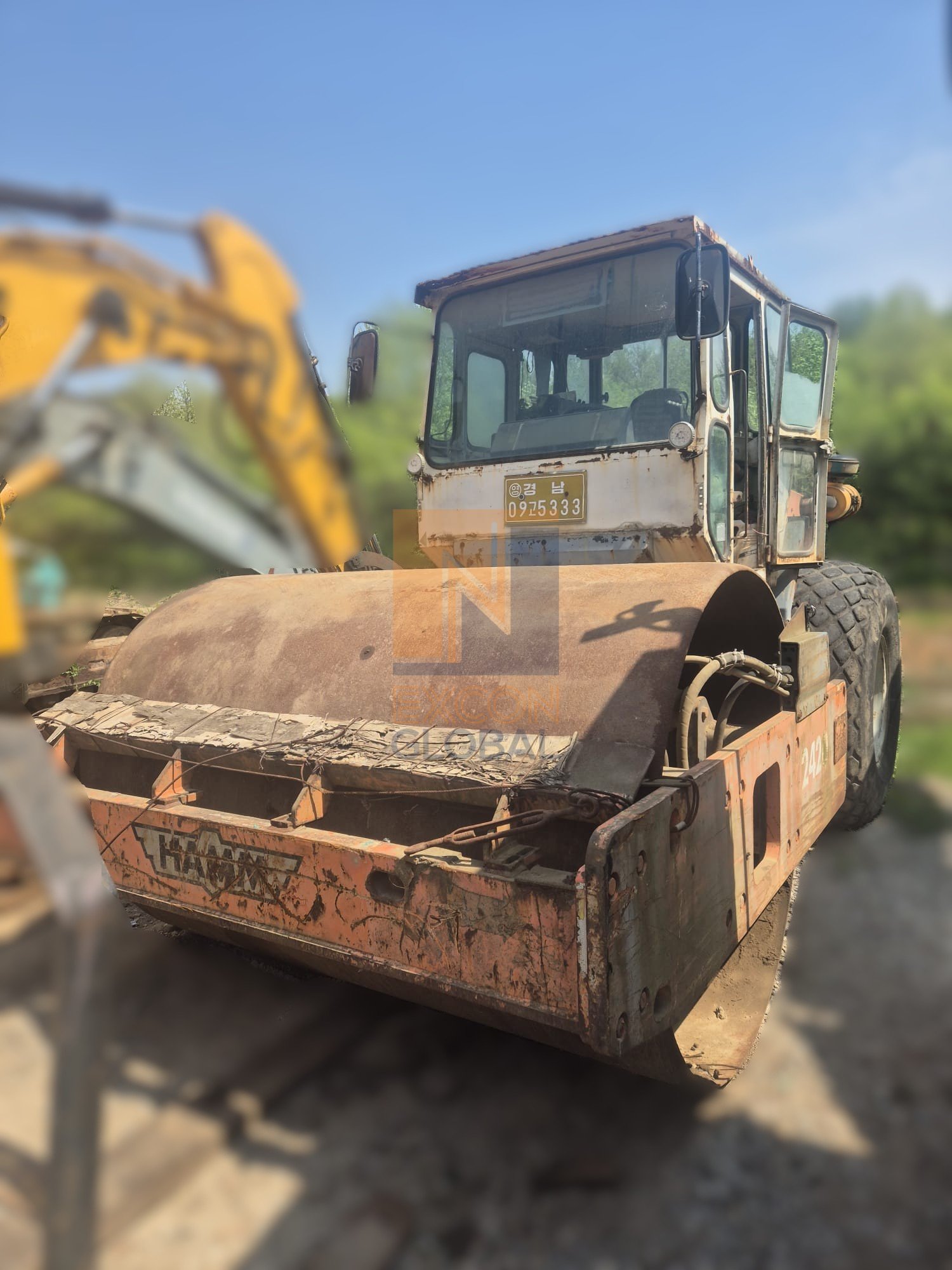 2001 HAMM 2420D
