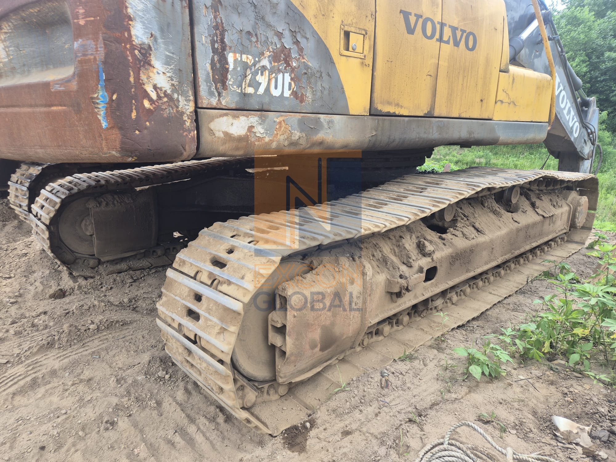 2004 VOLVO 290B