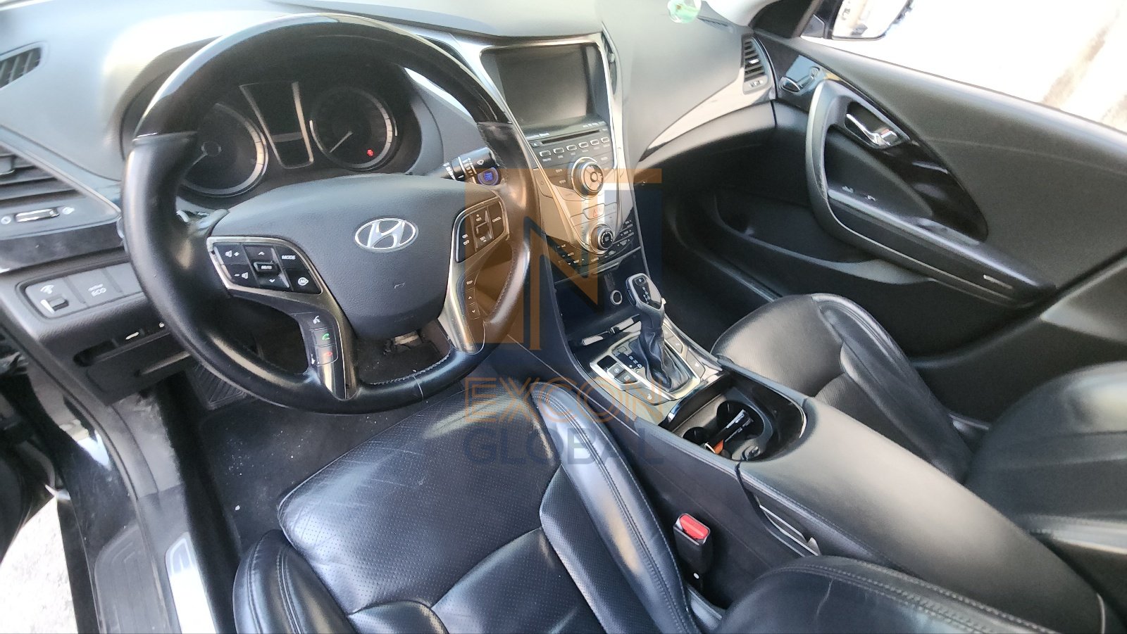 2011 HYUNDAI GRANDEUR