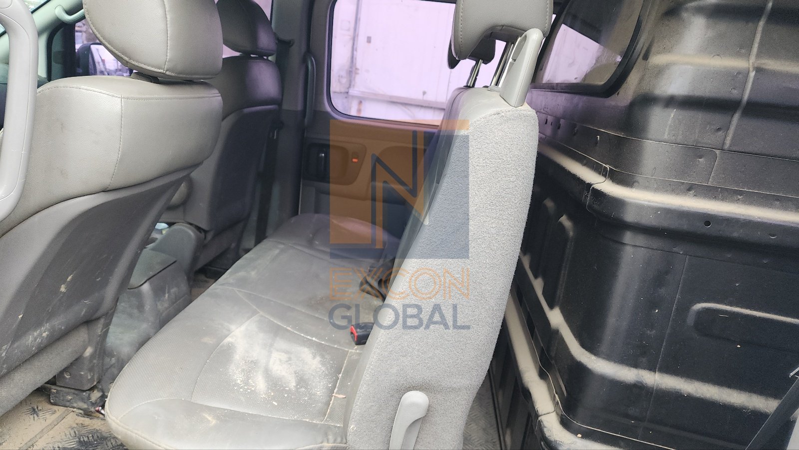 2014 HYUNDAI GRAND STAREX