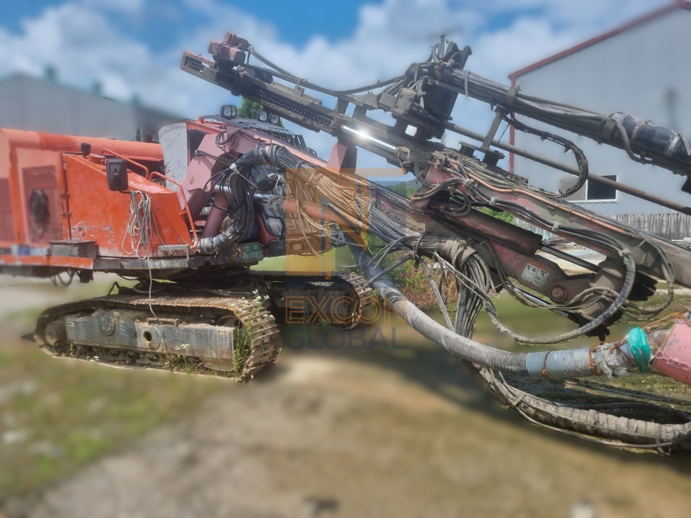 2011 TAMROCK DX700