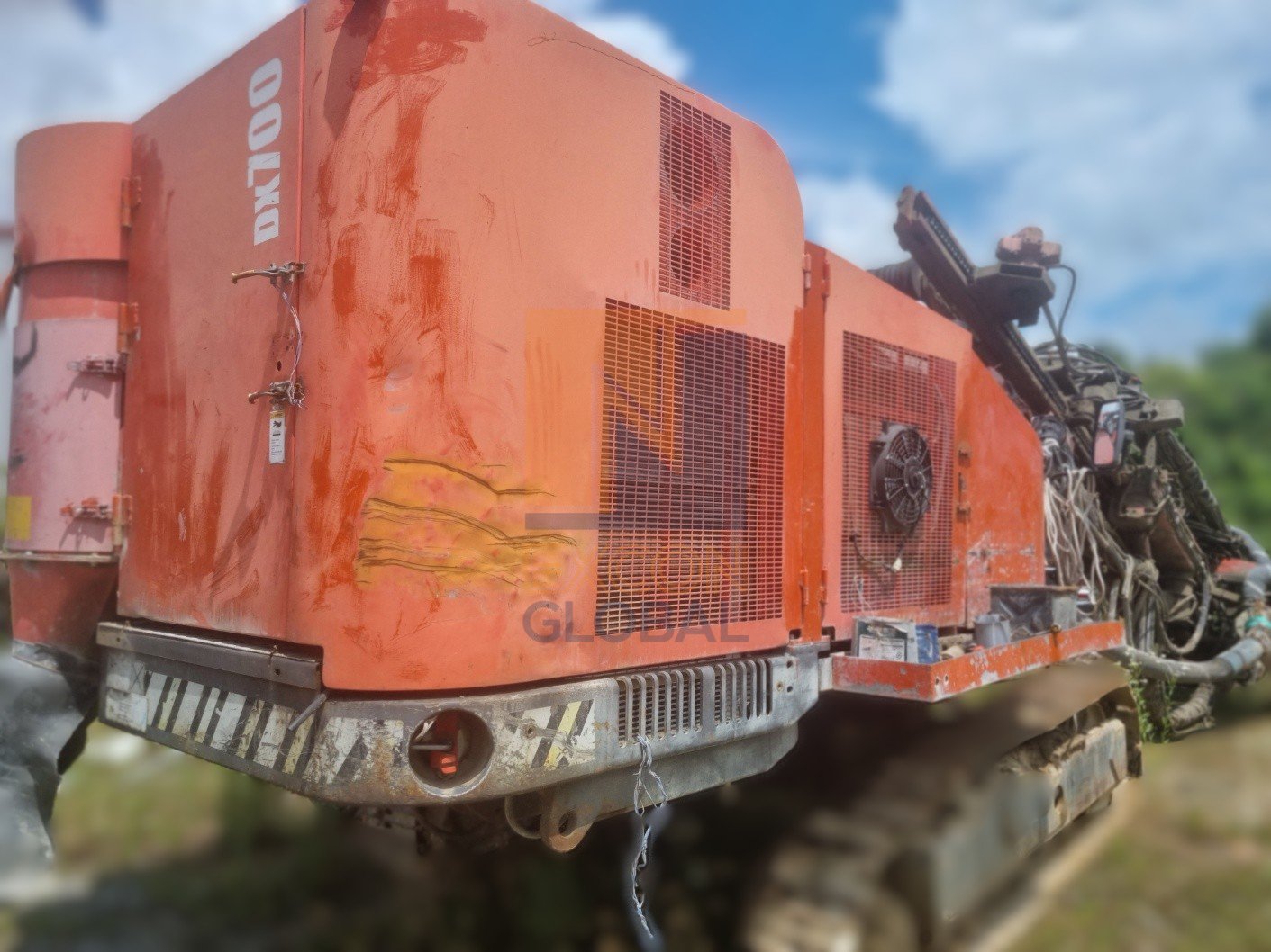 2011 TAMROCK DX700