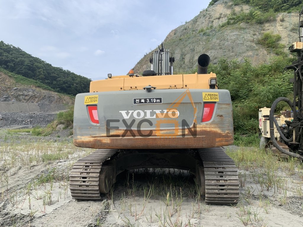 2014 VOLVO EC300DL