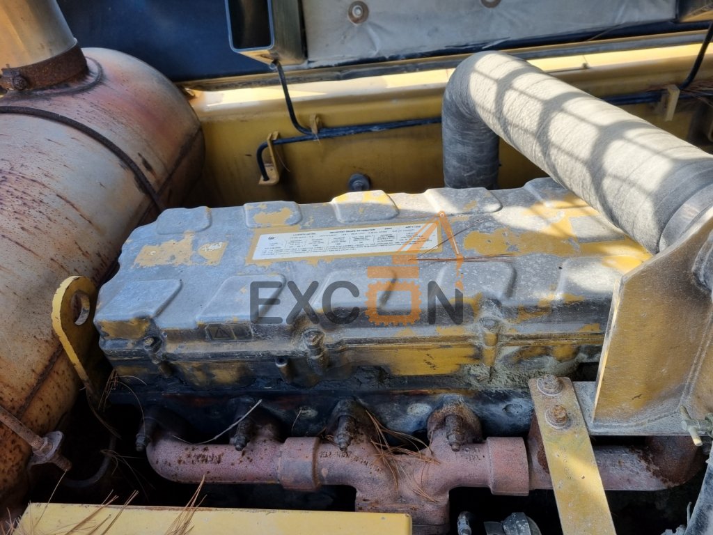 2005 CATERPILLAR 330C
