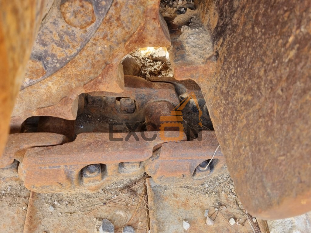 2005 CATERPILLAR 330C