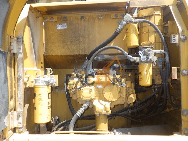 CATERPILLAR 320D