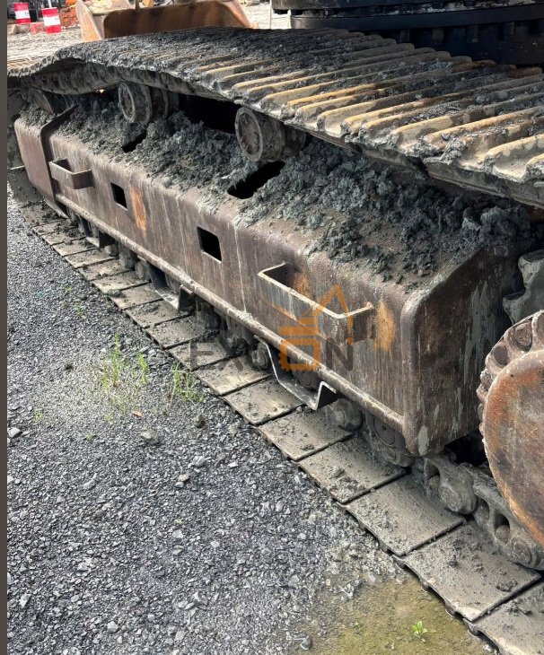 CATERPILLAR 330B