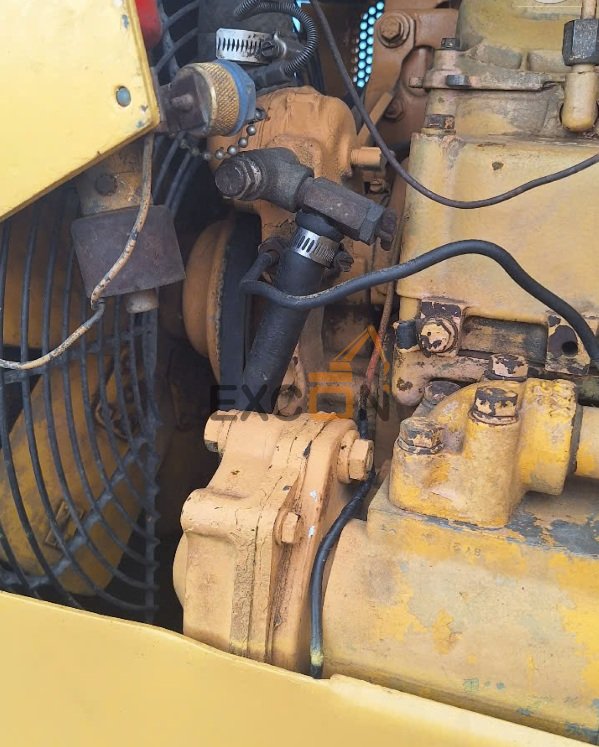 CATERPILLAR 910