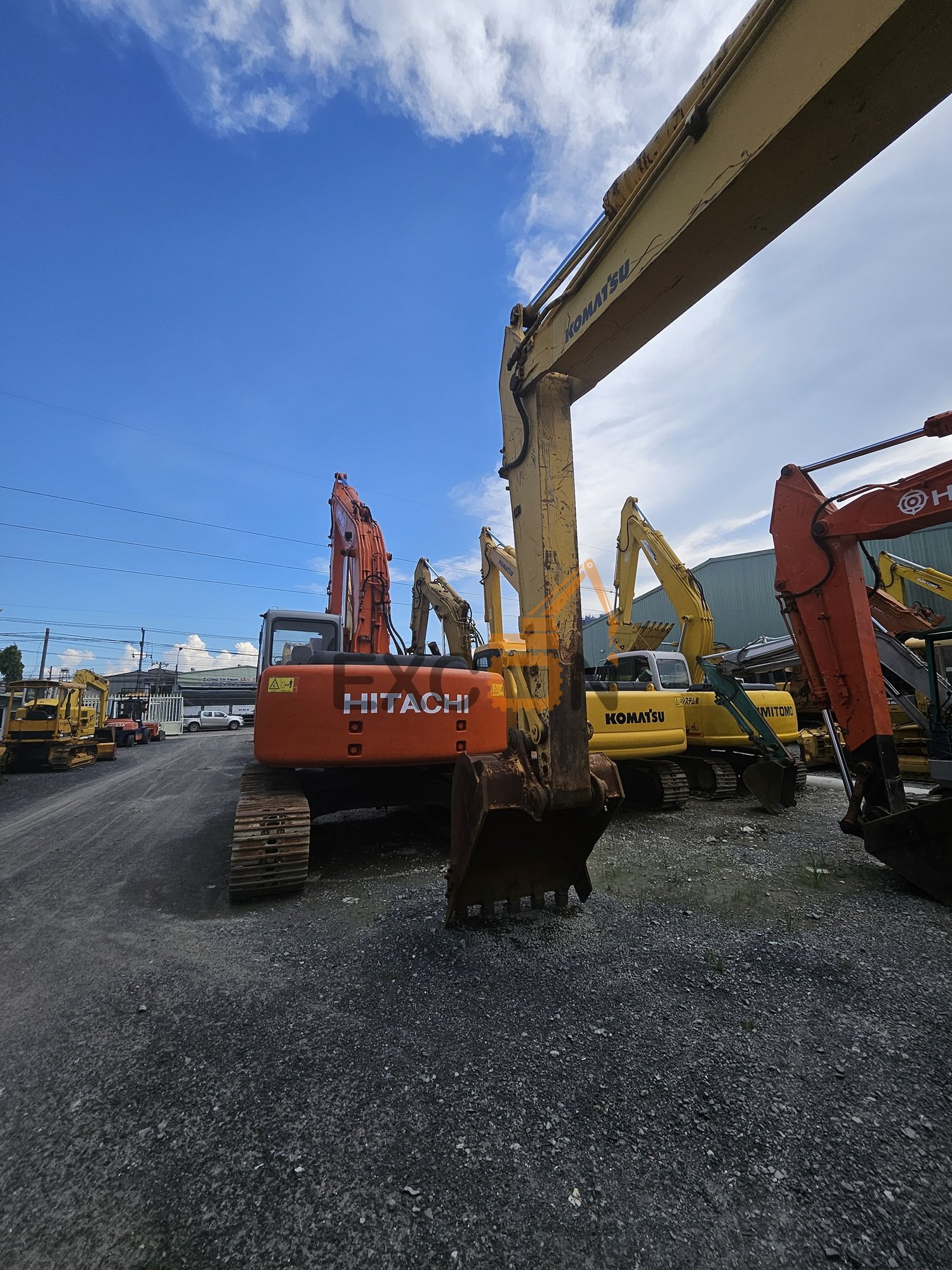 KOMATSU PC200-6E